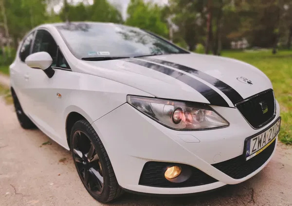 samochody osobowe Seat Ibiza cena 15900 przebieg: 234441, rok produkcji 2010 z Wałcz